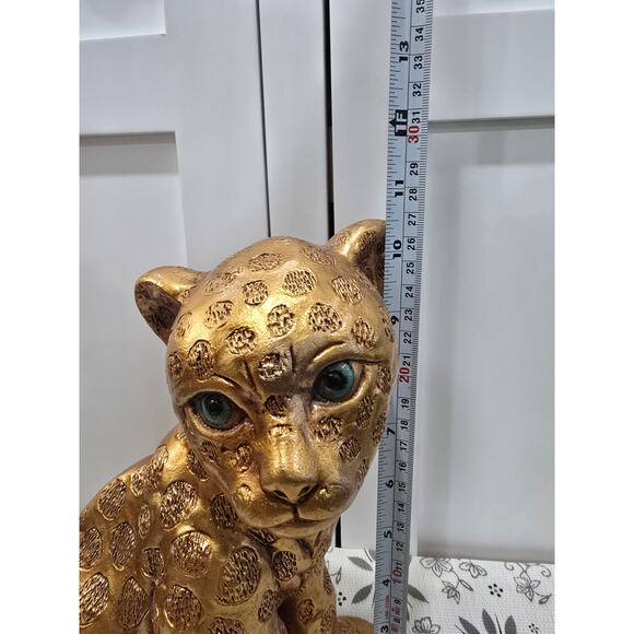 Vintage Gold Spotted Kitten / Cheetah Statue — Mid-Century Chalkware Collectible - Picture 3 of 15